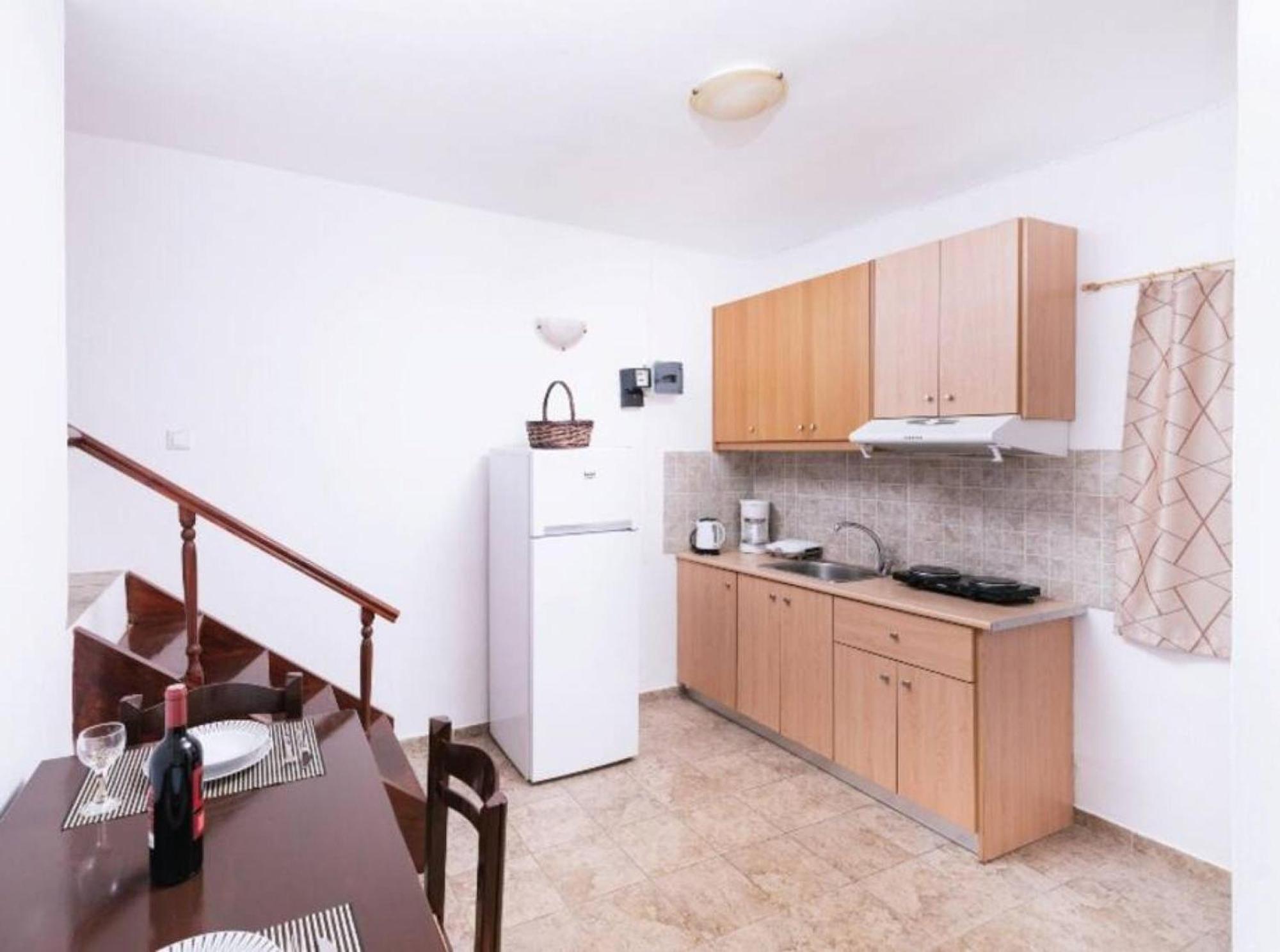 Apartment Panagiotis Kamilari Exterior photo